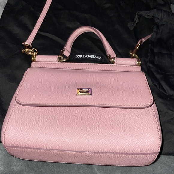Preloved Dolce n Gabbana mini 2 way bag excellent condition color is light pink - Picture 3 of 13